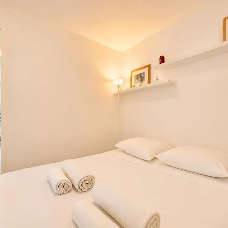 בית נופש Charming And Cozy 1 Bedroom Close To Monaco *